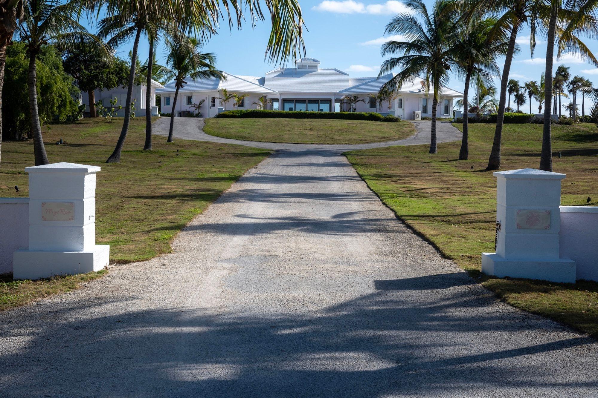Plage Rose Estate Property Photo 1