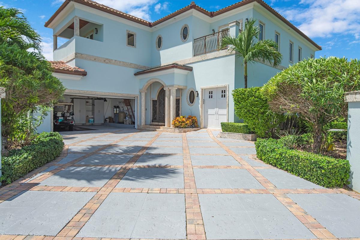 23 Ocean Club Dr. Property Photo 1