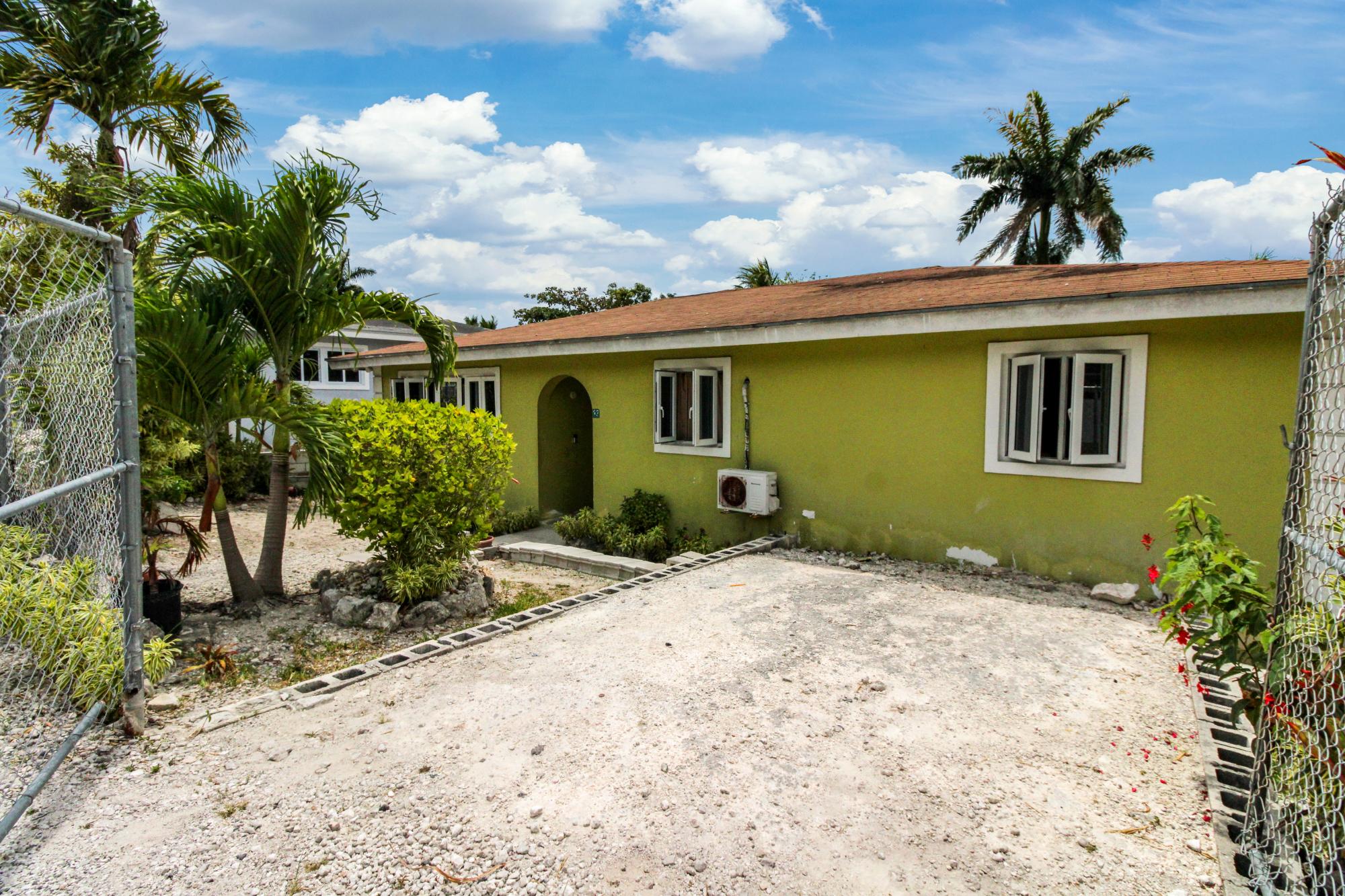 219 Garden Hills #1 Property Photo 1