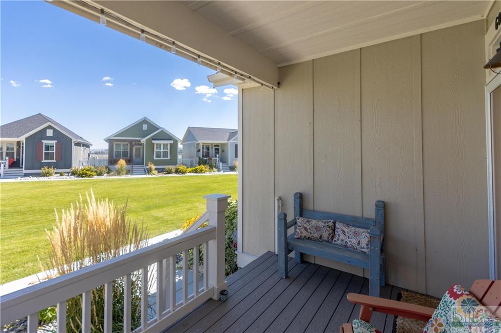 6025 Catherina Court Property Photo 5