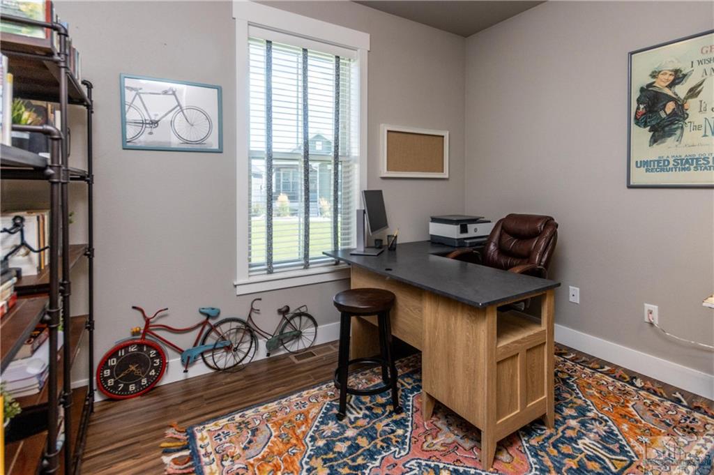 6025 Catherina Court Property Photo 18