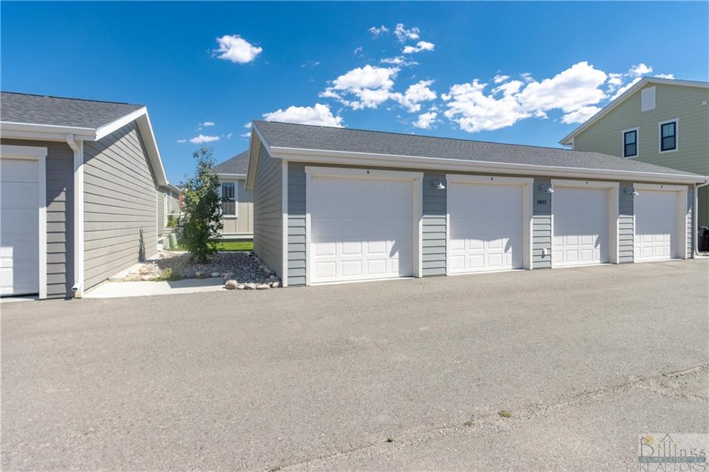 6025 Catherina Court Property Photo 24