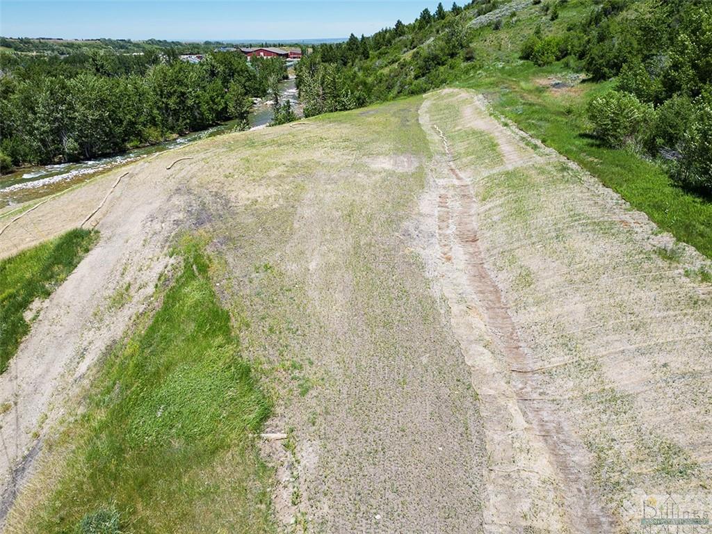 6 Kainu Ave Property Photo 3