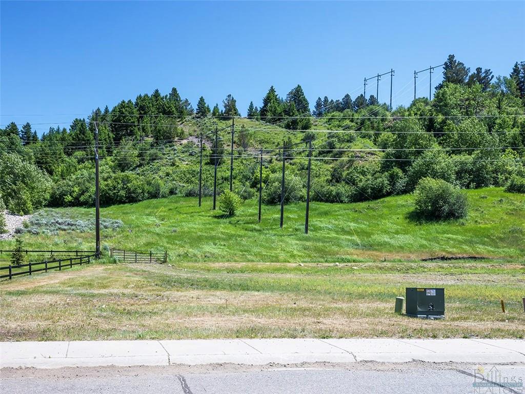 6 Kainu Ave Property Photo 4