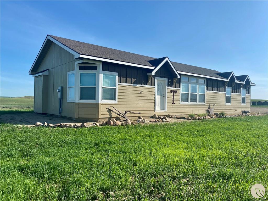 4234 Apple School Rd Property Photo 1