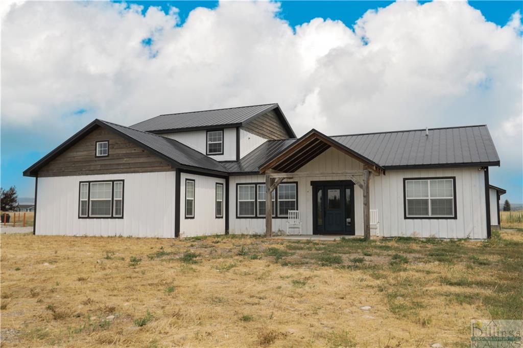 26 Mountain Vista Property Photo 2
