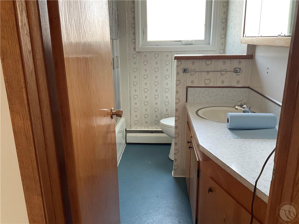 702 Kramer Street Property Photo 12