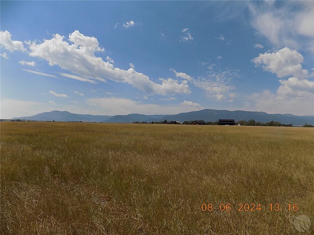 411 East Bench Road Property Photo 6