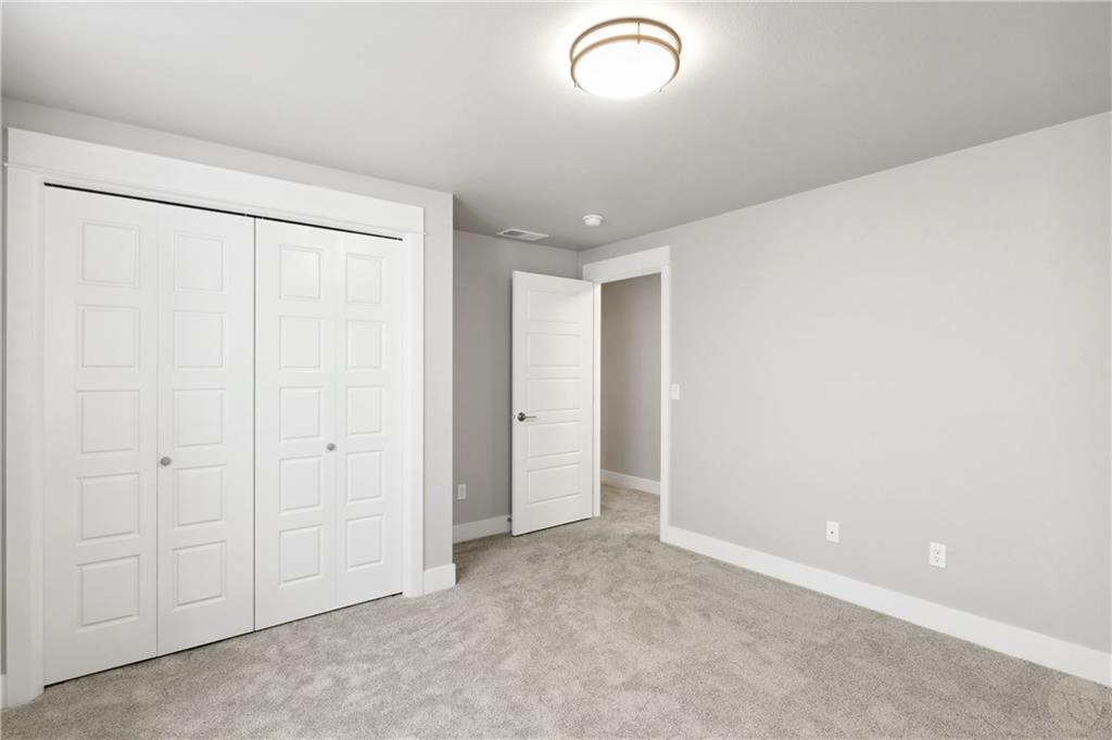 3129 Falcon Circle Property Photo 11