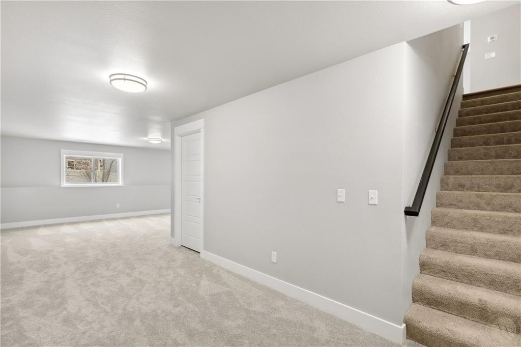 3129 Falcon Circle Property Photo 15