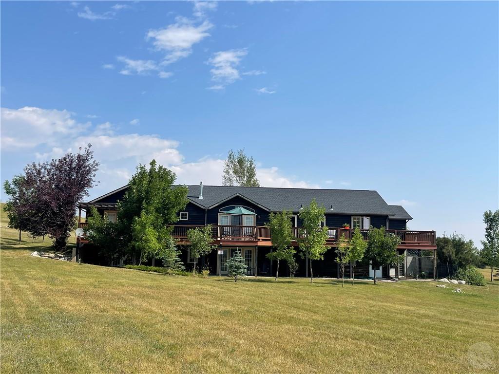 27 Beavertail Road Property Photo 1
