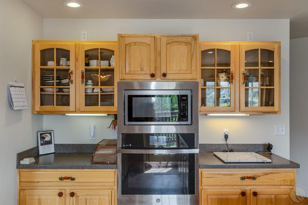 27 Beavertail Road Property Photo 12