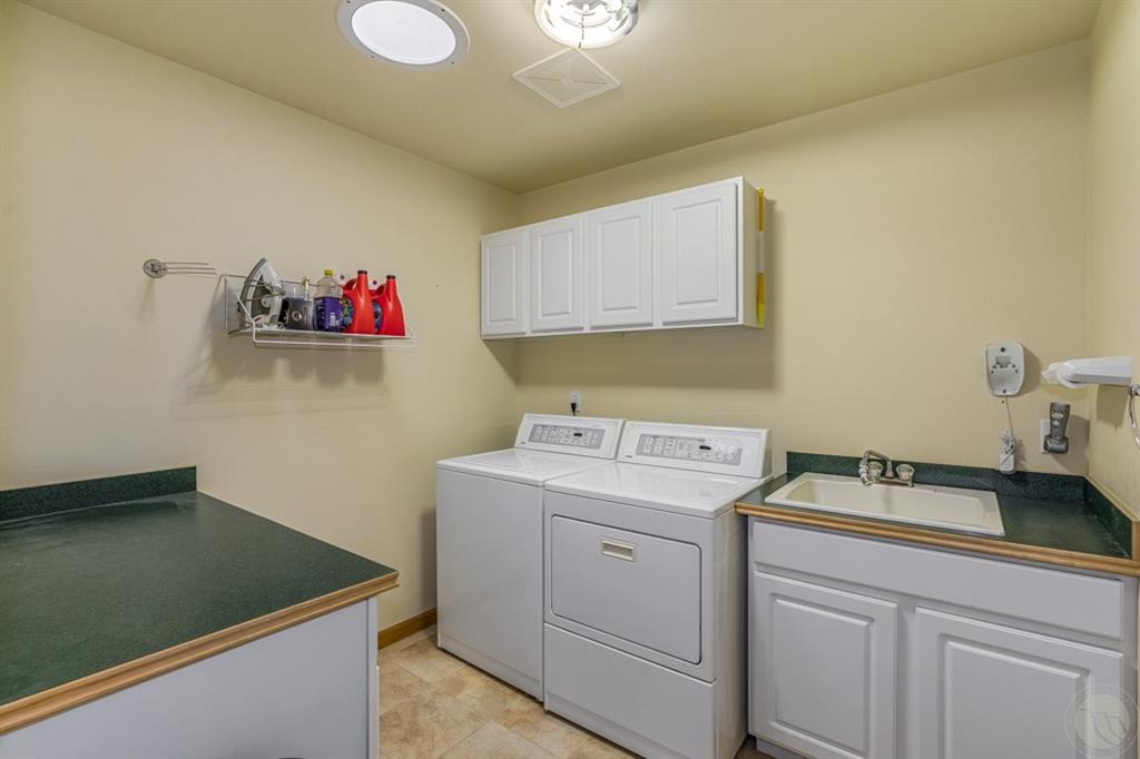 27 Beavertail Road Property Photo 20