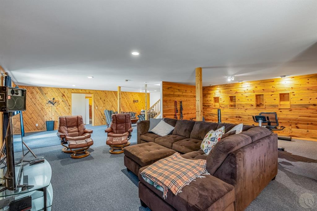 27 Beavertail Road Property Photo 26
