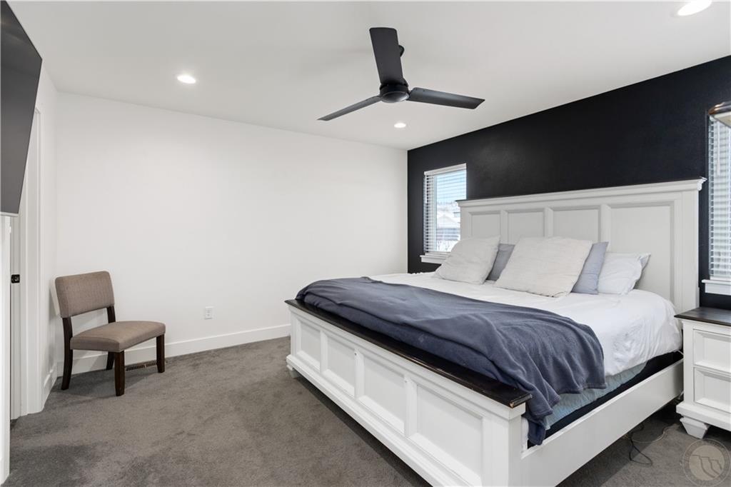 3021 Forbes Boulevard Property Photo 10
