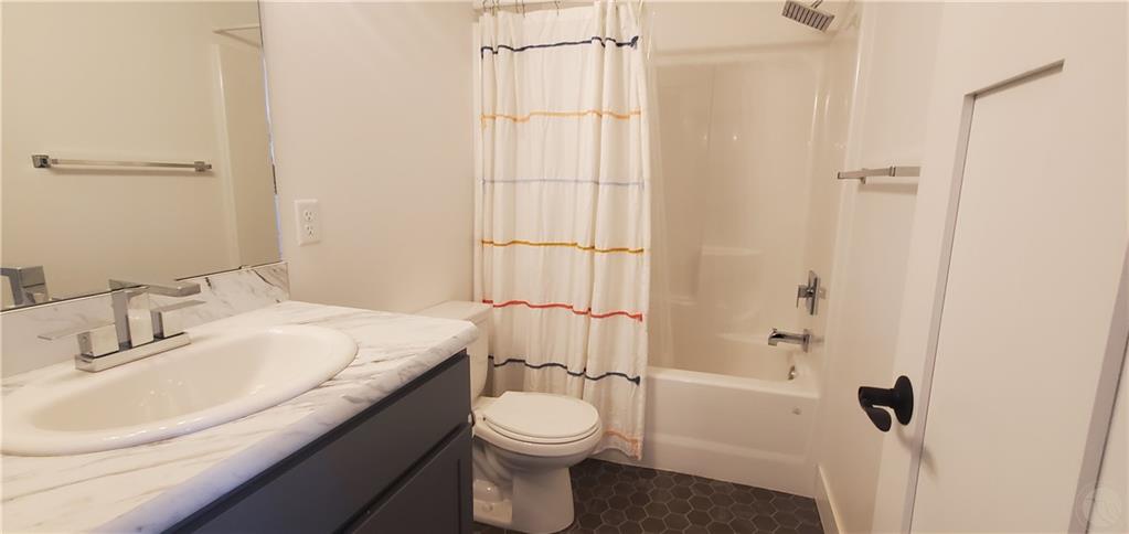 3021 Forbes Boulevard Property Photo 19