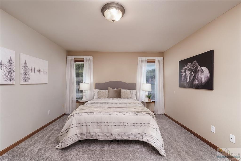 1909 Country Manor Blvd. Property Photo 14