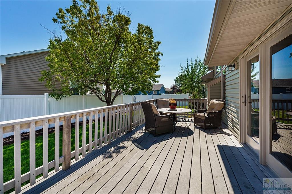 1909 Country Manor Blvd. Property Photo 27