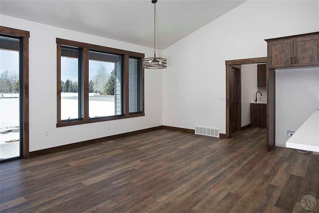 205 Barrier Circle Property Photo 10
