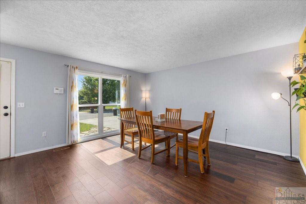 664 Mecca Property Photo 3