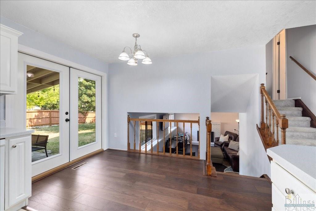 664 Mecca Property Photo 8
