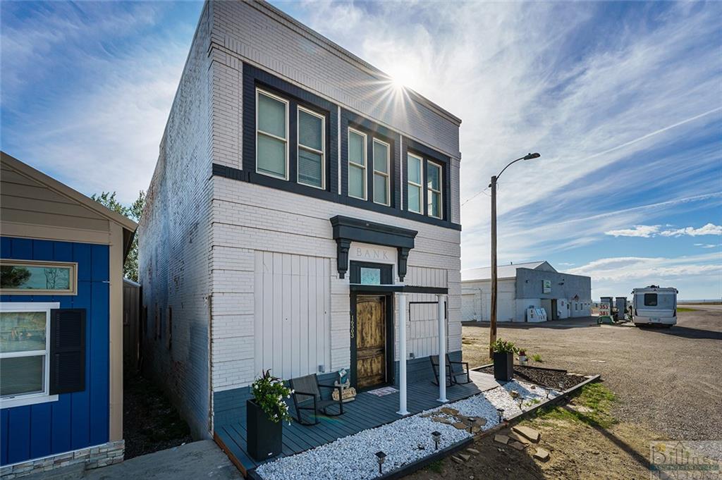 16503 Iowa Avenue Property Photo 3
