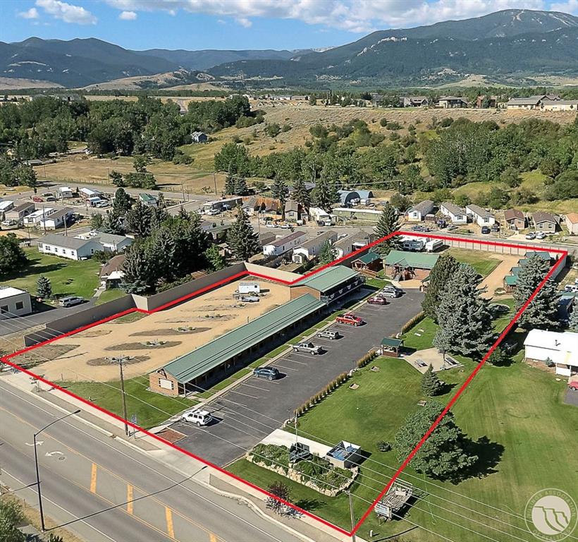 1105 Broadway Ave N Property Photo 1