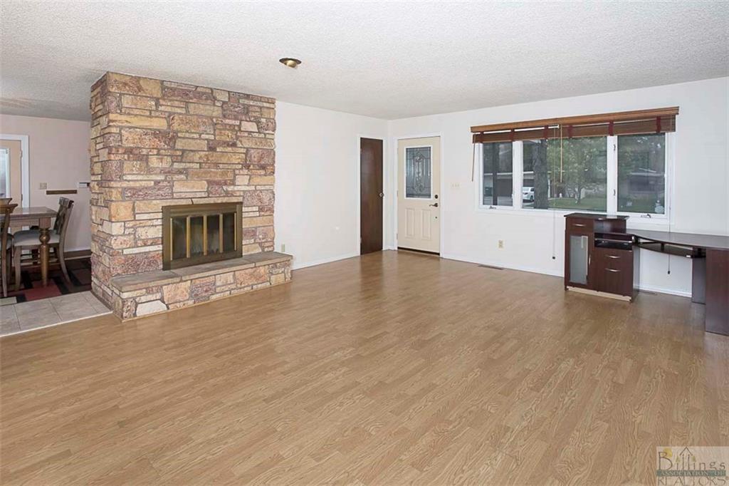 2010 Plaza Drive Property Photo 2