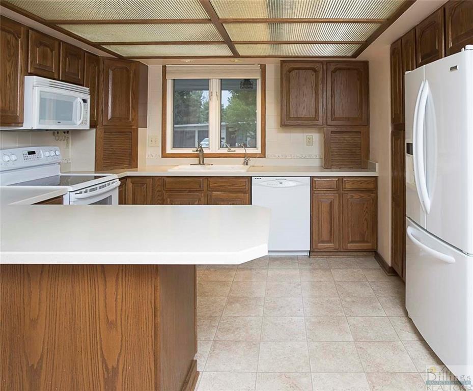 2010 Plaza Drive Property Photo 7