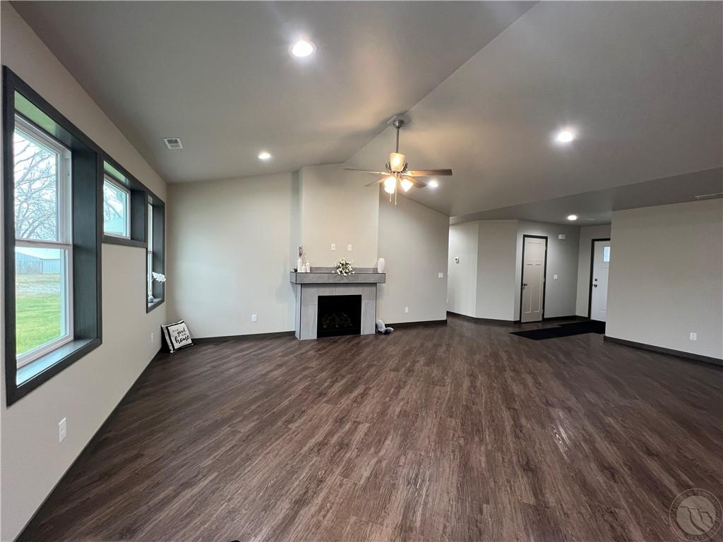 406 Wood Duck Drive Property Photo 4