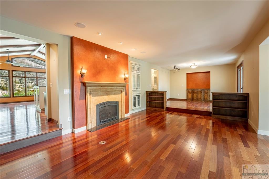 2940 Ronan Drive Property Photo 8