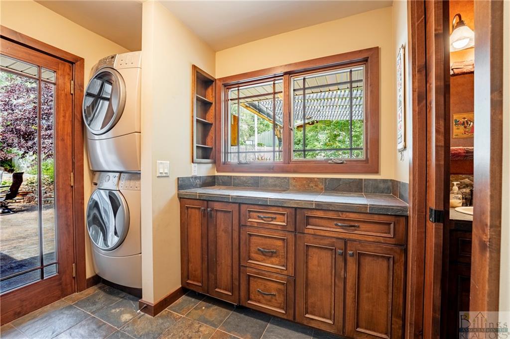 2940 Ronan Drive Property Photo 24
