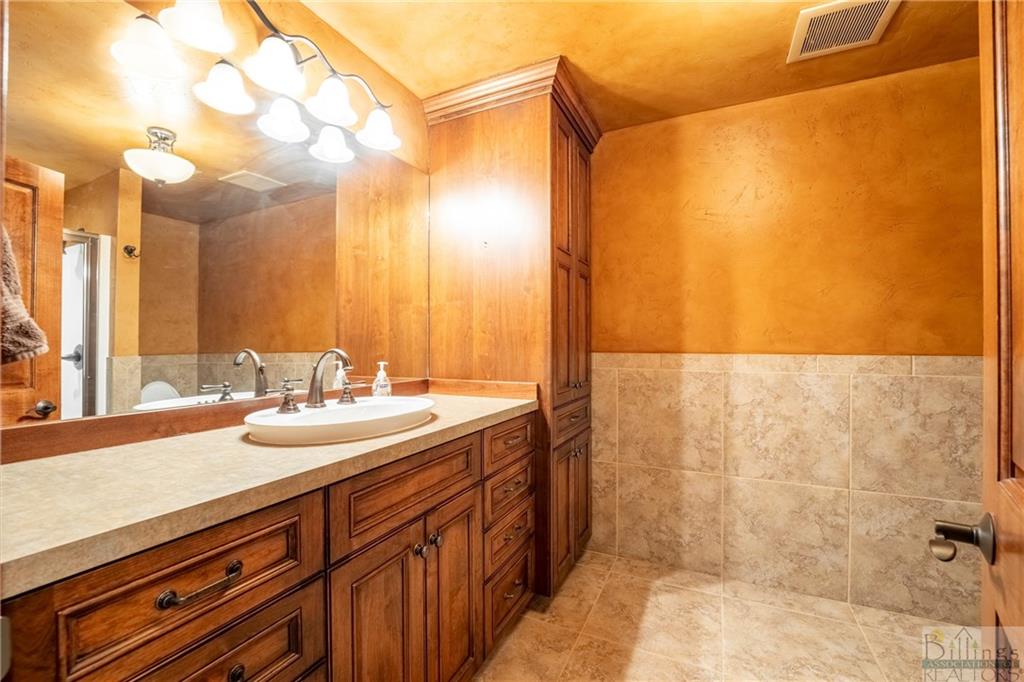 2940 Ronan Drive Property Photo 27
