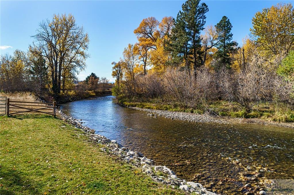 31 Countryman Creek Property Photo 24