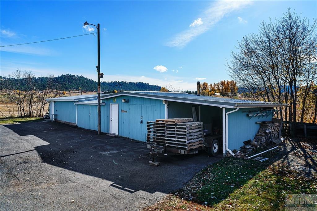 31 Countryman Creek Property Photo 26