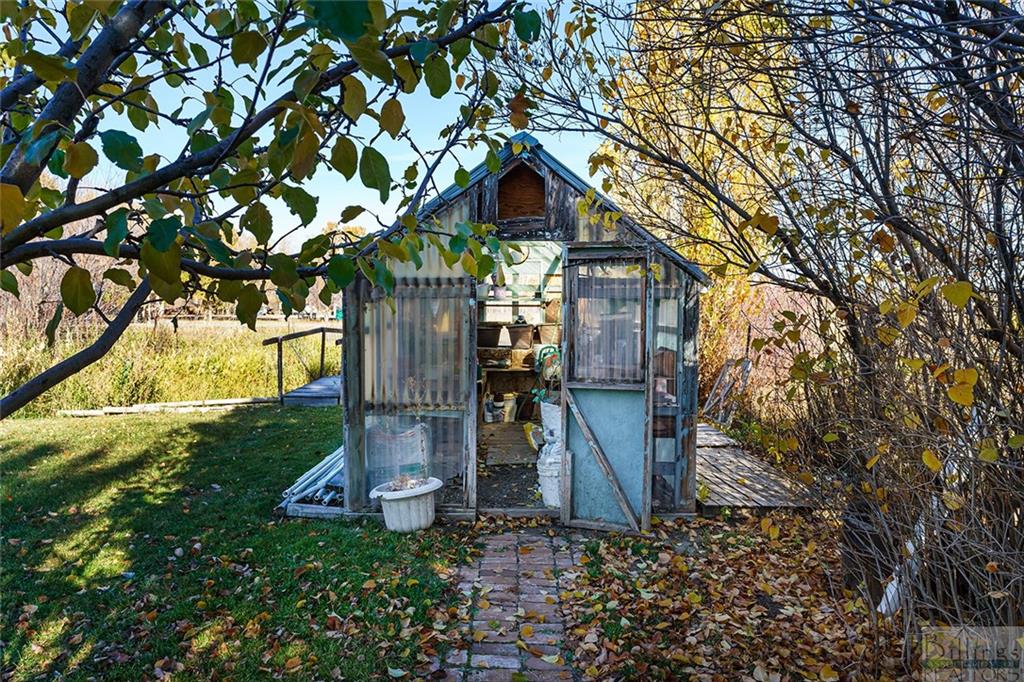 31 Countryman Creek Property Photo 30