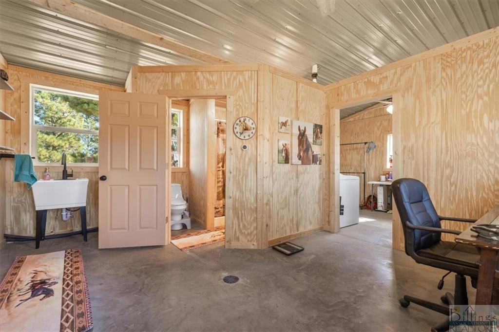 66 Snowflake Road Property Photo 10