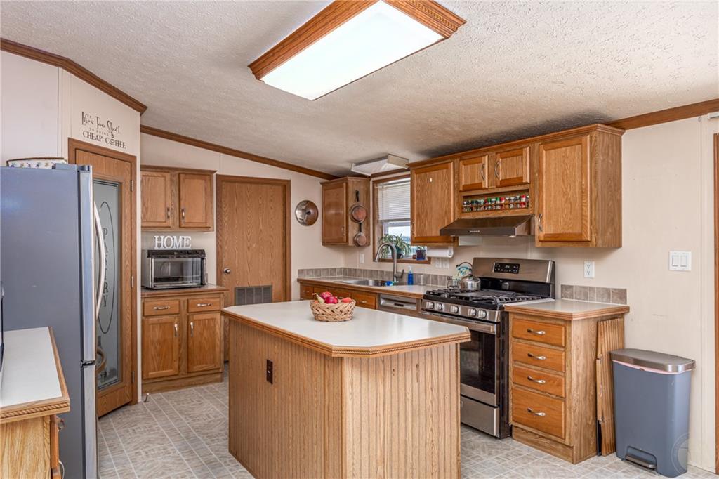 8 Pappas Road Property Photo 6