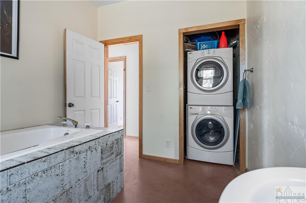 91 Upper Hawk Valley Rd Property Photo 16