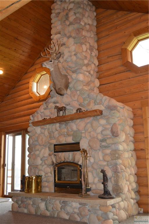 3034 E J Road Property Photo 13
