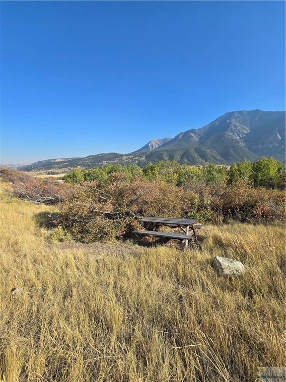 26 Elk Park Trail Property Photo 5