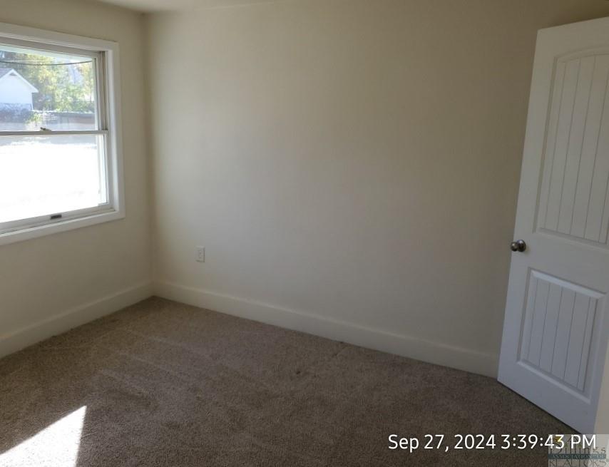 302 S 4th Street Property Photo 7