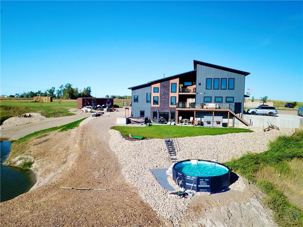 1587 Highway 431 Property Photo 8