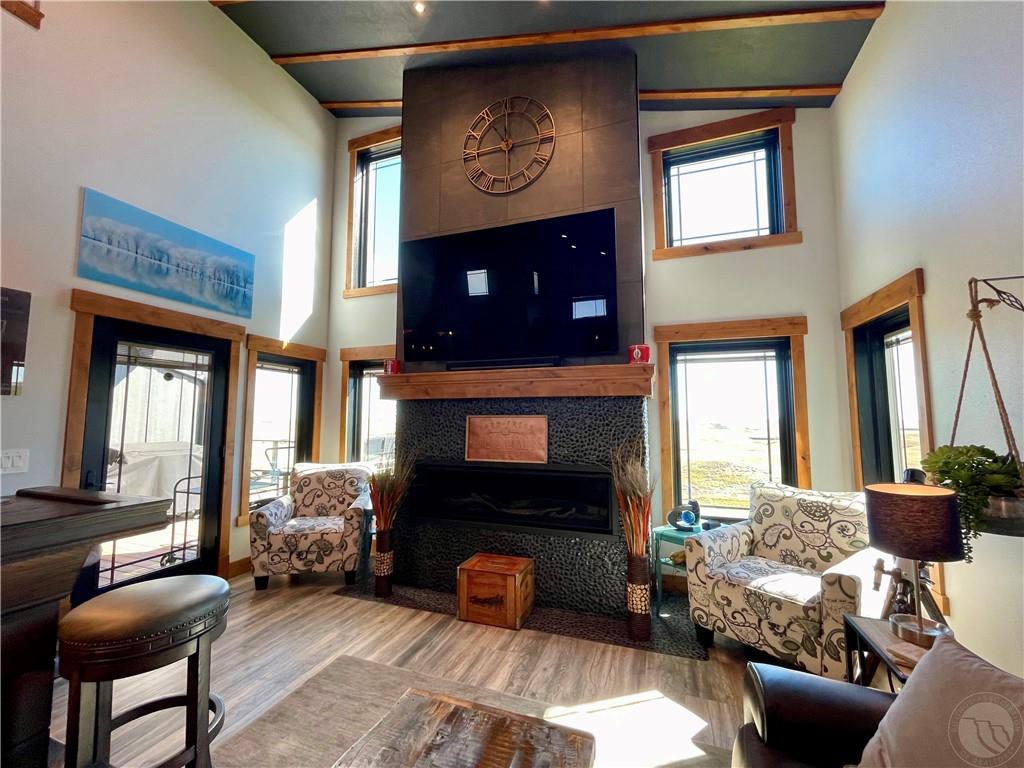 1587 Highway 431 Property Photo 16