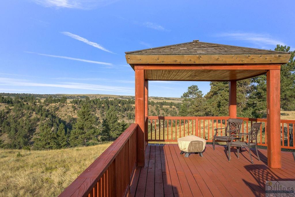 12555 Andrew Lane Property Photo 6
