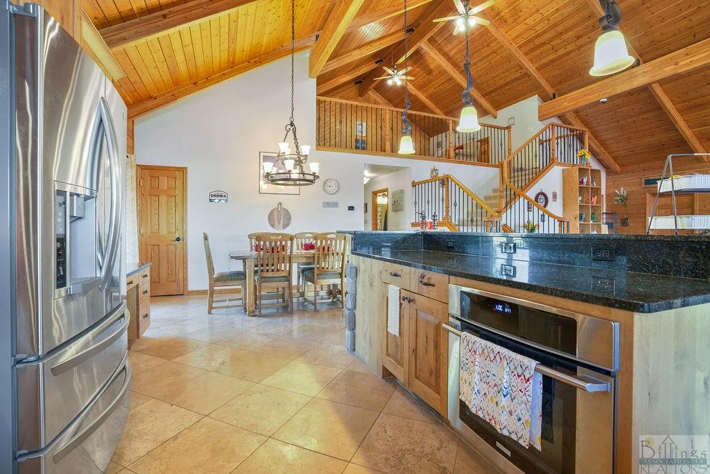 12555 Andrew Lane Property Photo 11