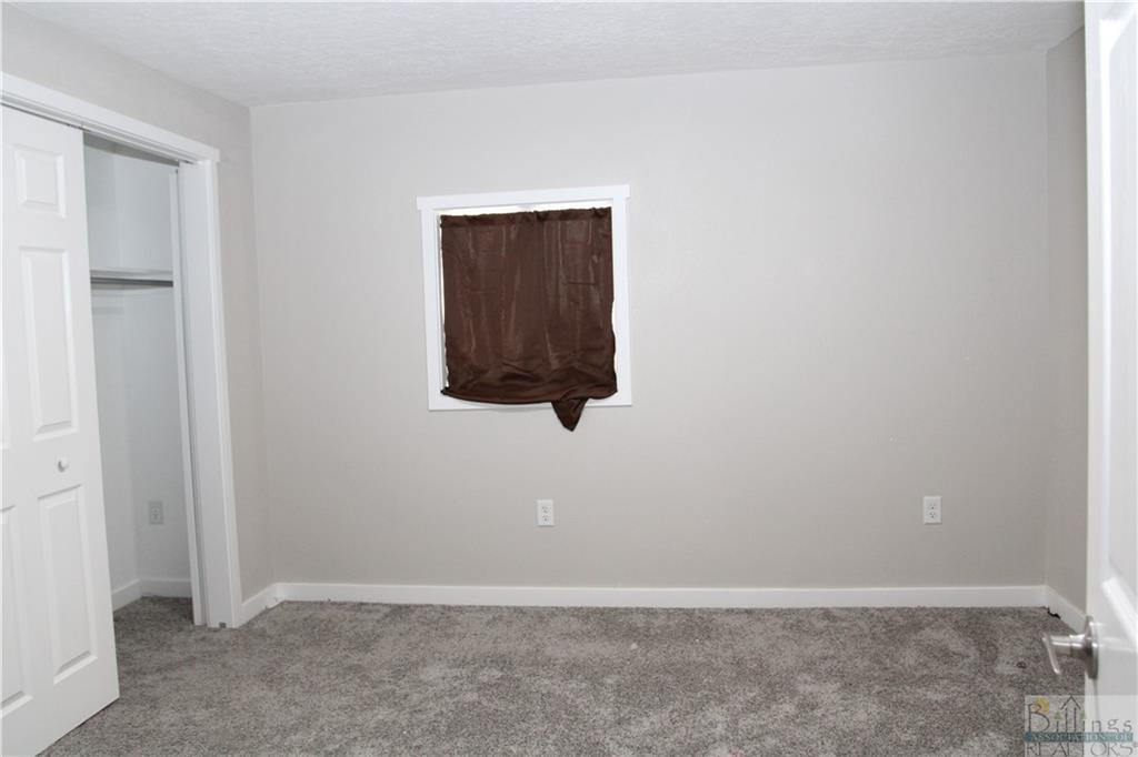 541 E Railroad Property Photo 20