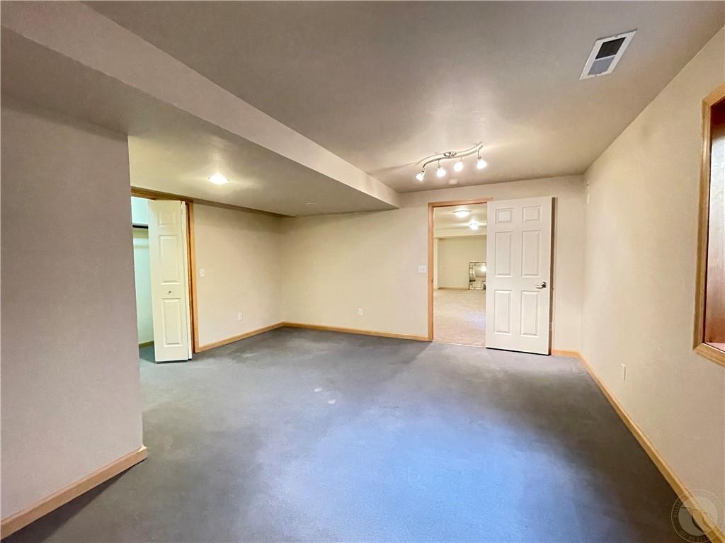 737 Lazy M Street 8 Property Photo 22
