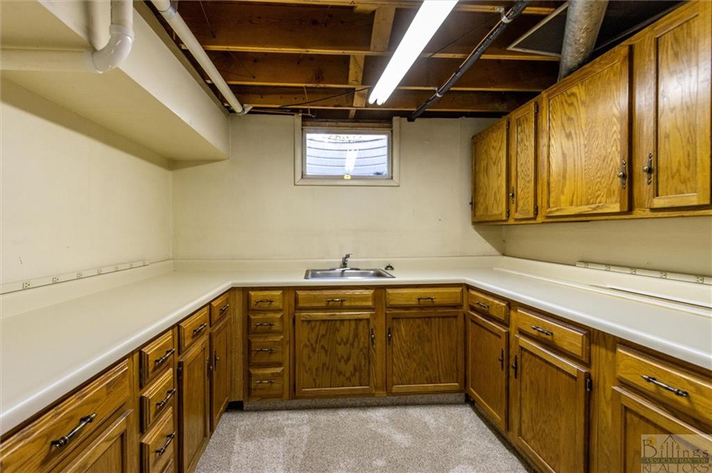 2725 Gregory Drive S Property Photo 31