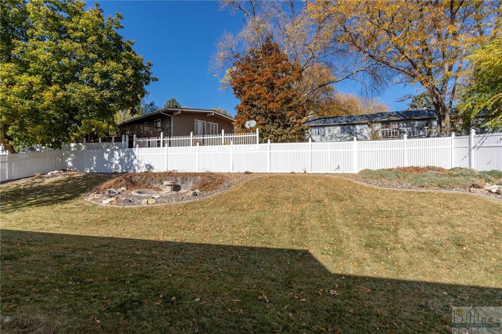 2725 Gregory Drive S Property Photo 35